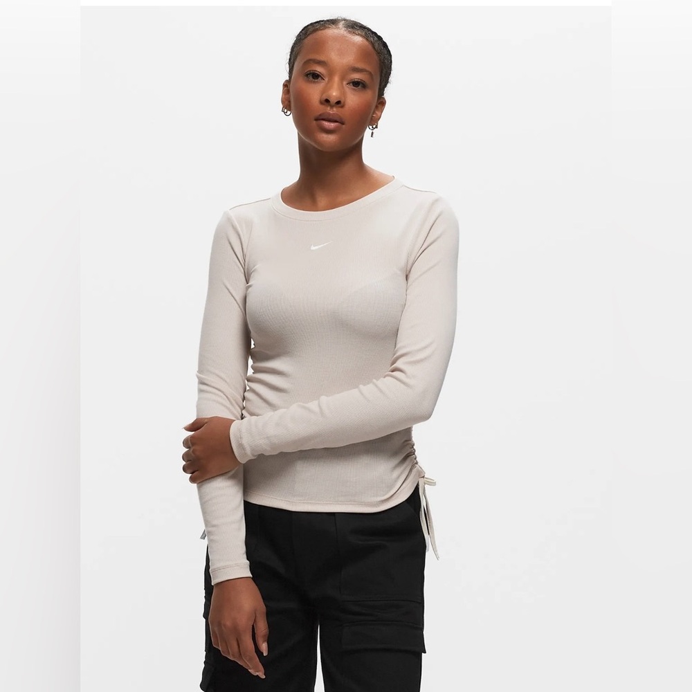 Nike Women's Beige Long Sleeve Ribbed Jersey